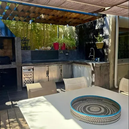 Vila Avec Vue Sur La Baie De Santa Giulia A Porto-vecchio